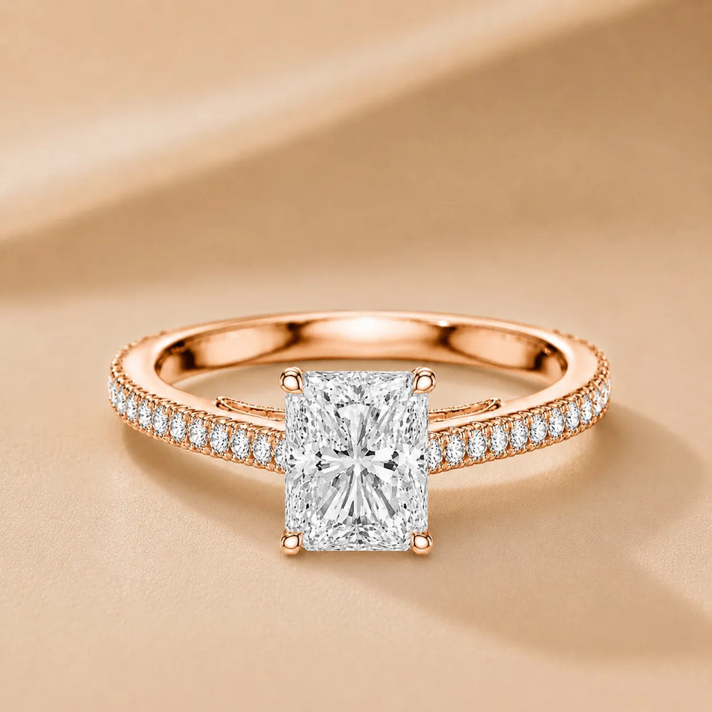 Luminous Promise Ring with Round Elegance