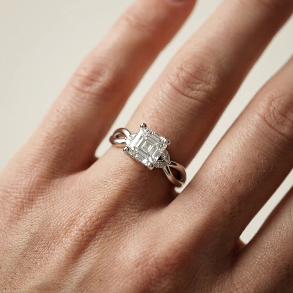 Luna Glow Twisted Round Diamond Engagement Ring