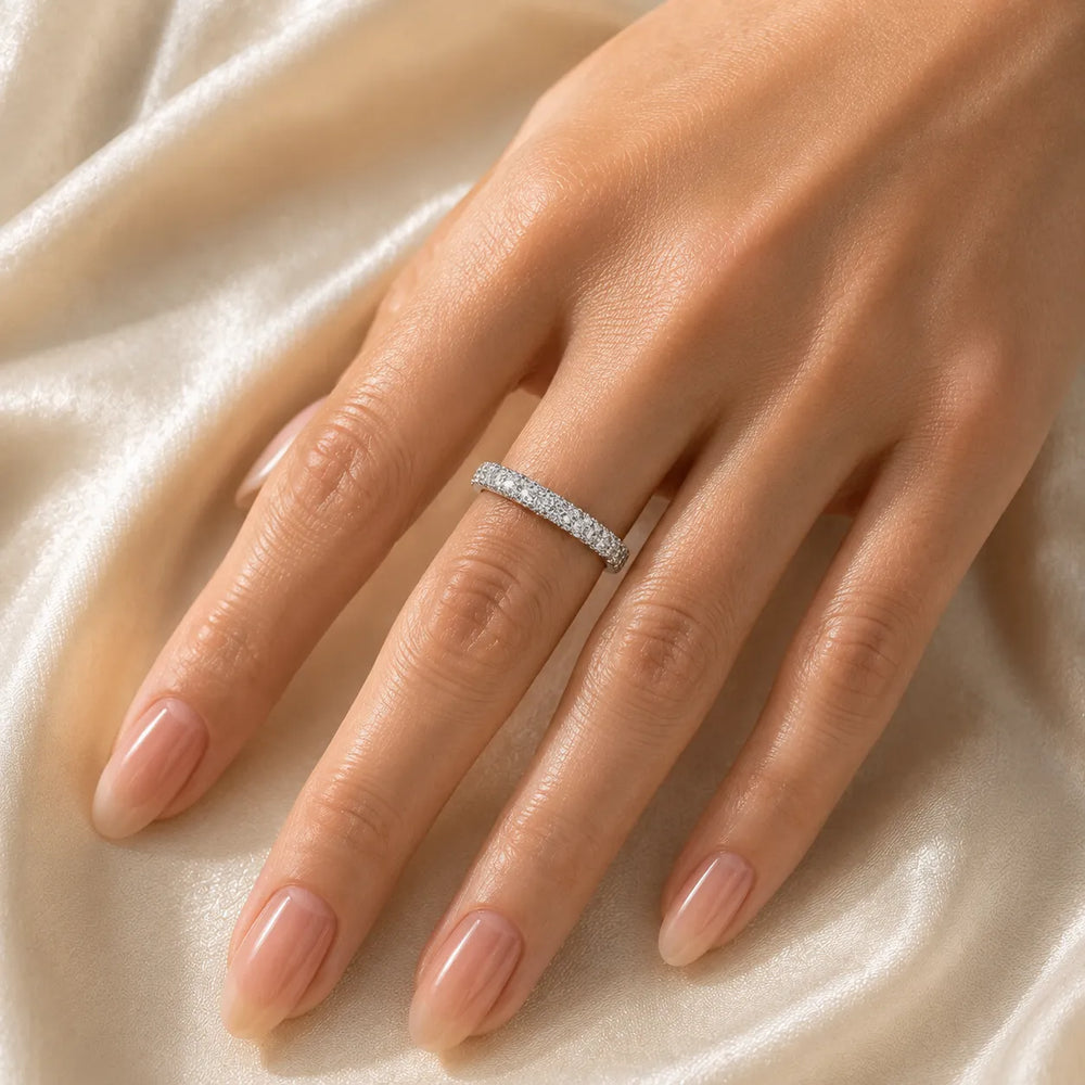 The Luxe Eternity Band
