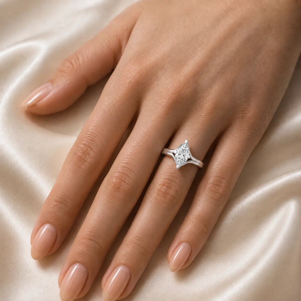 Elegant Solitaire Ring Set with Matching