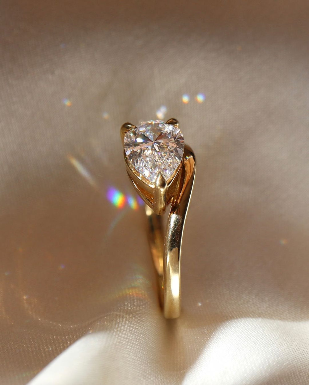 Pear Cut Labgrown Engagement Ring