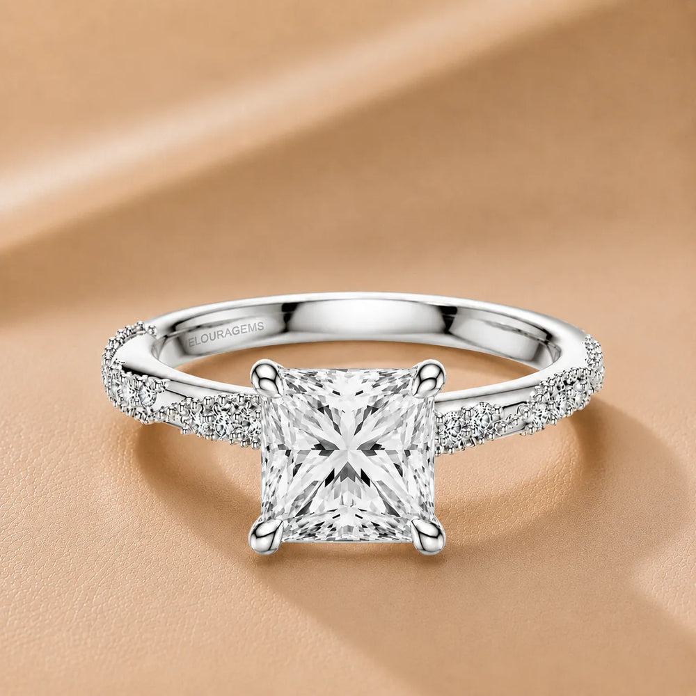 Classic Engagement Ring with Modern Luxury and Refined Beauty