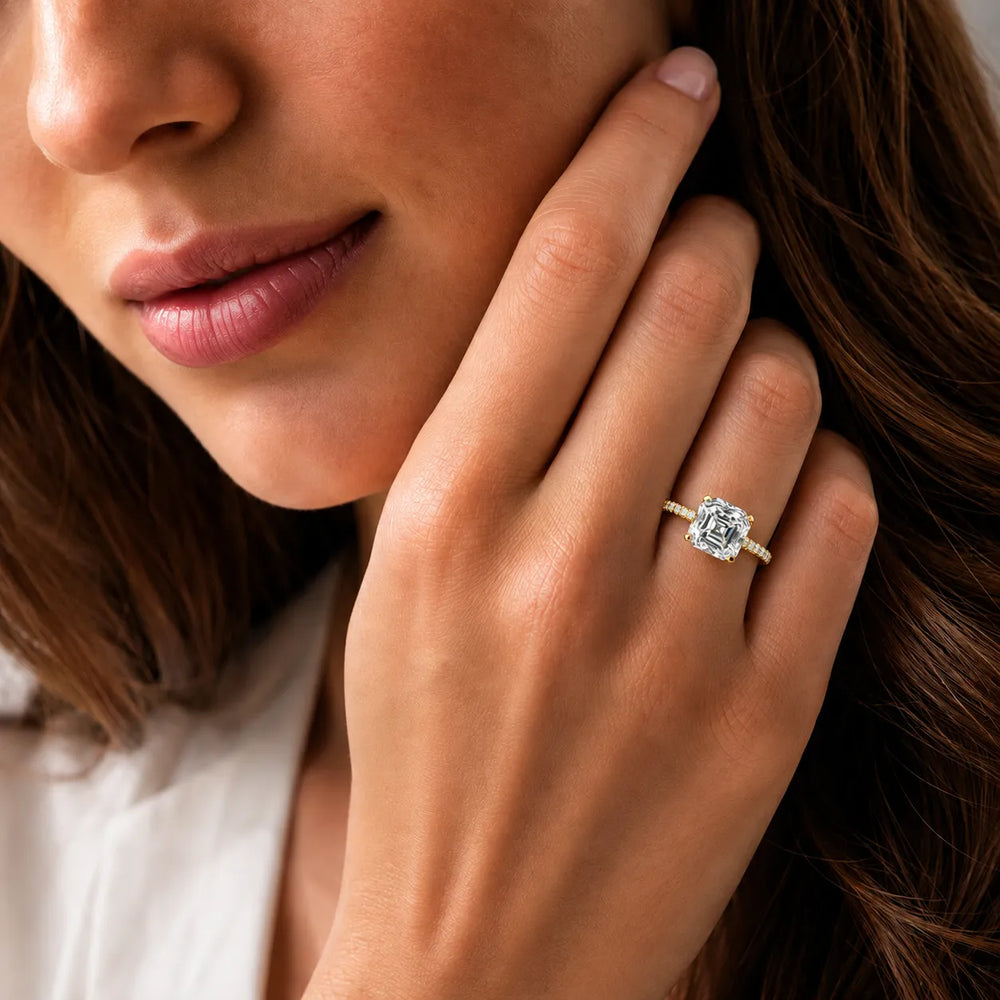 Romantic Solitaire Ring with Pavé Accent