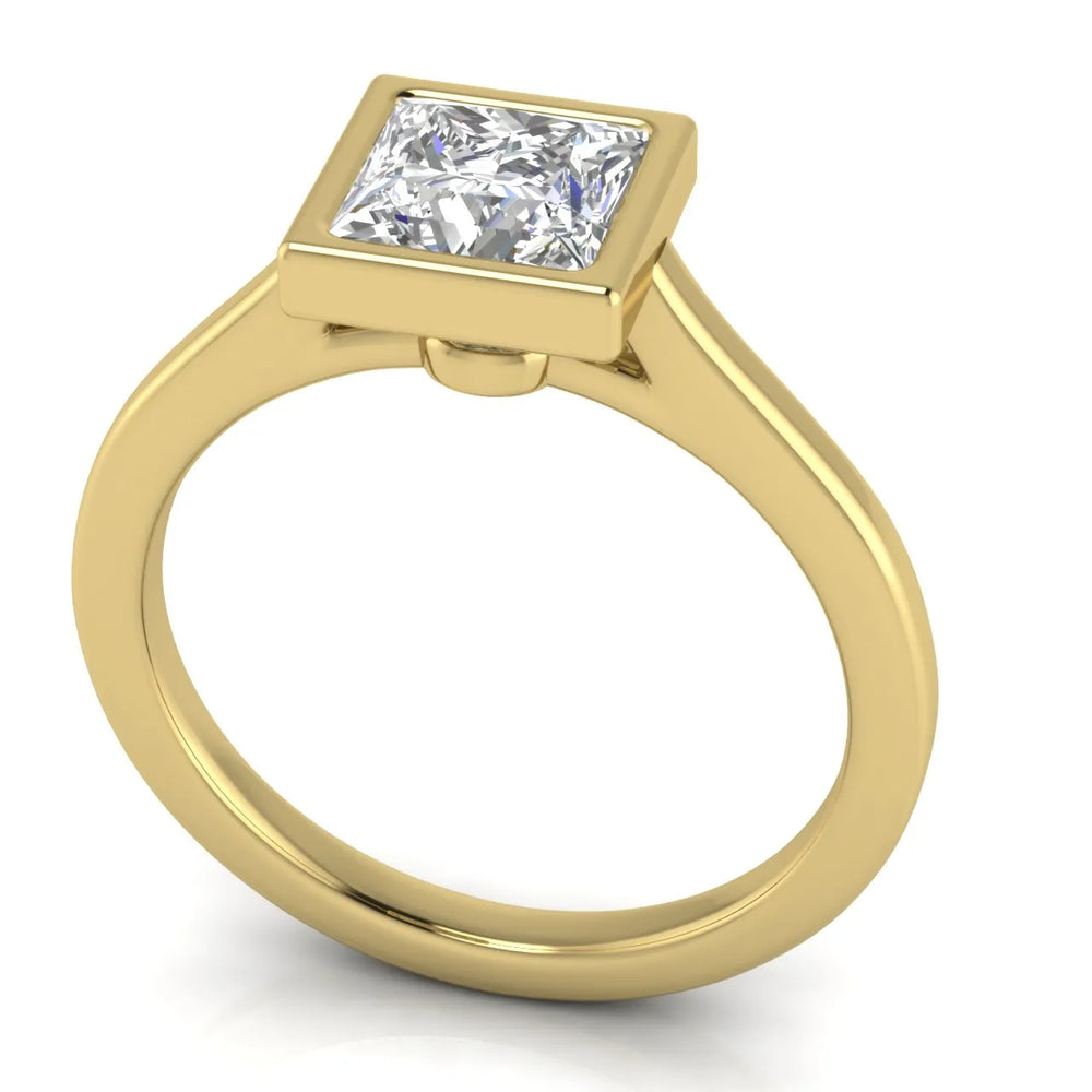 Romantic Halo Solitaire Ring