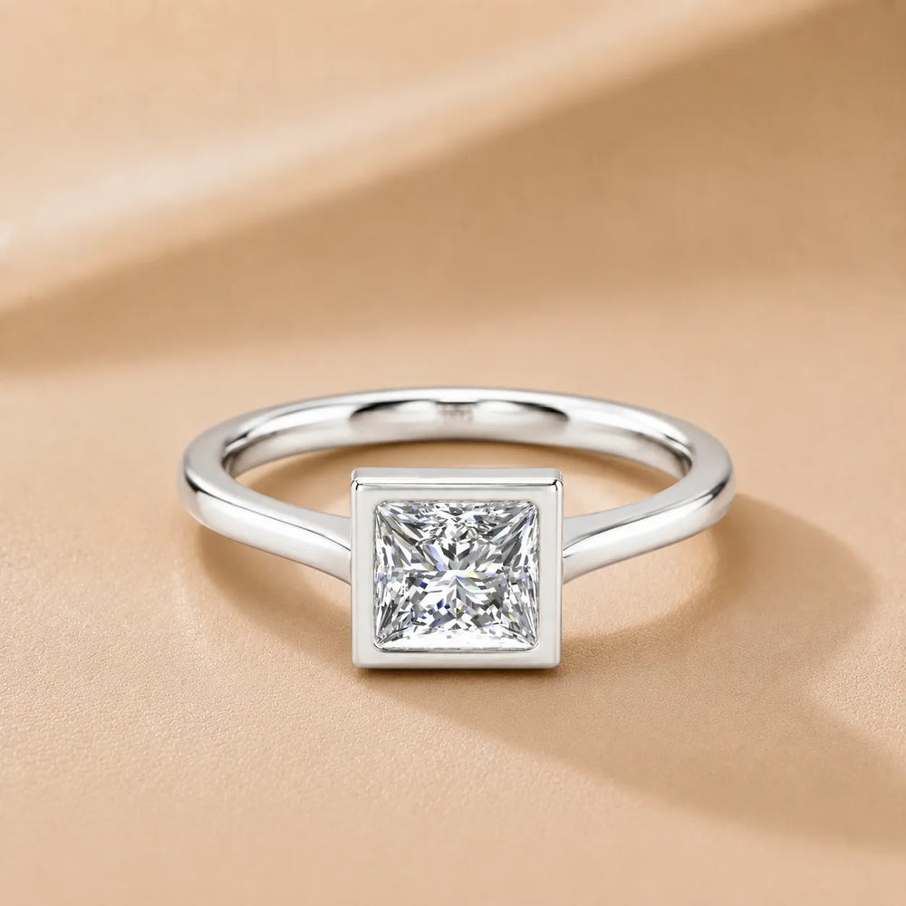 Romantic Halo Solitaire Ring