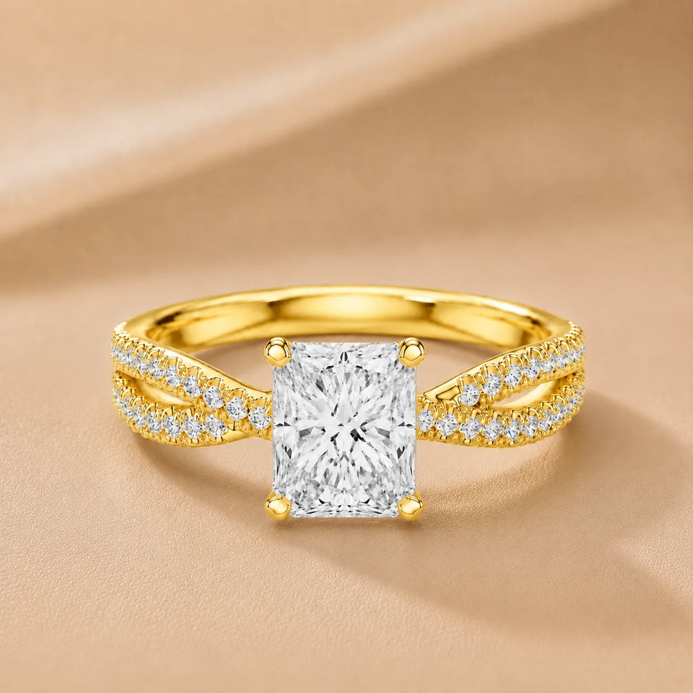 Serenity Knot Ring with Round Diamond