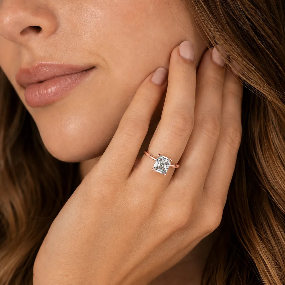 Romantic Solitaire Ring with Classic Setting