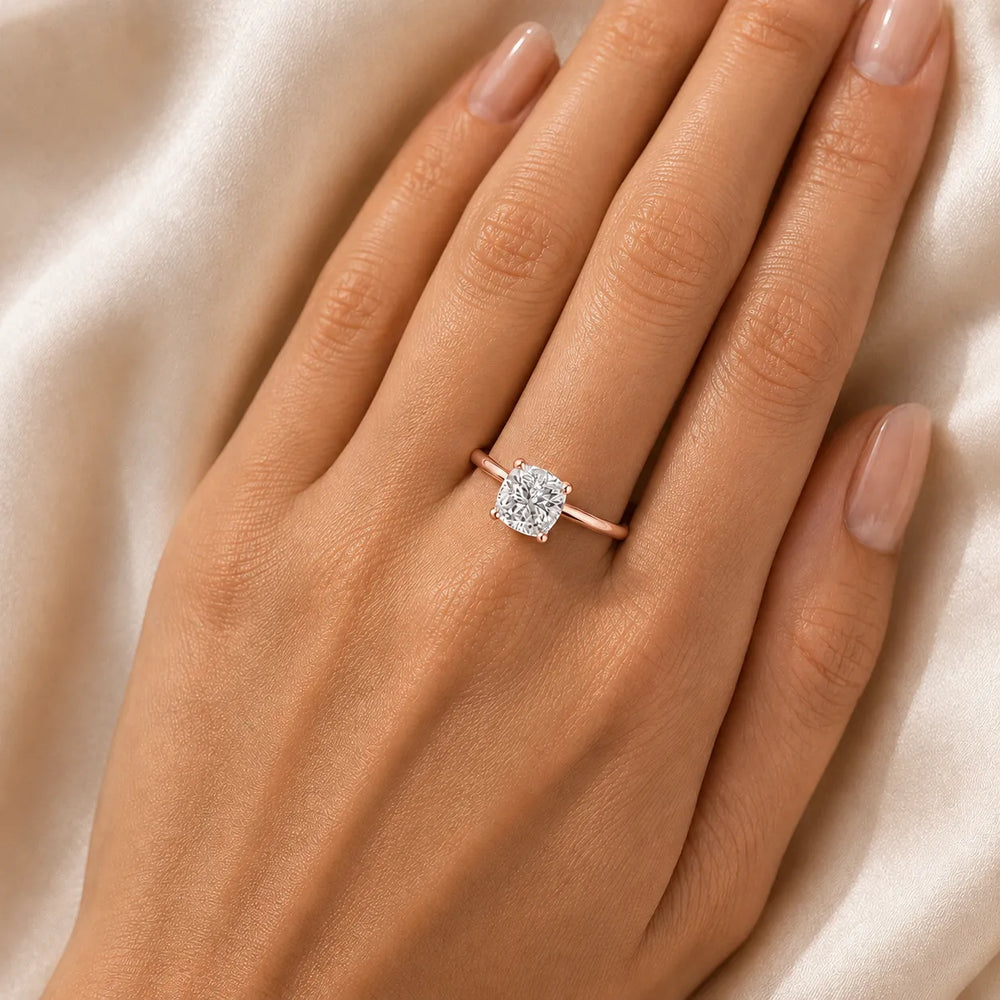 Romantic Solitaire Ring with Classic Setting