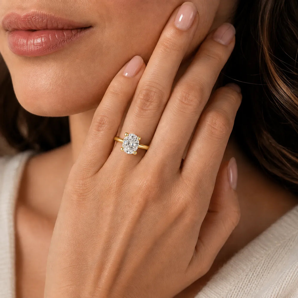 Romantic Solitaire Ring with Classic Setting