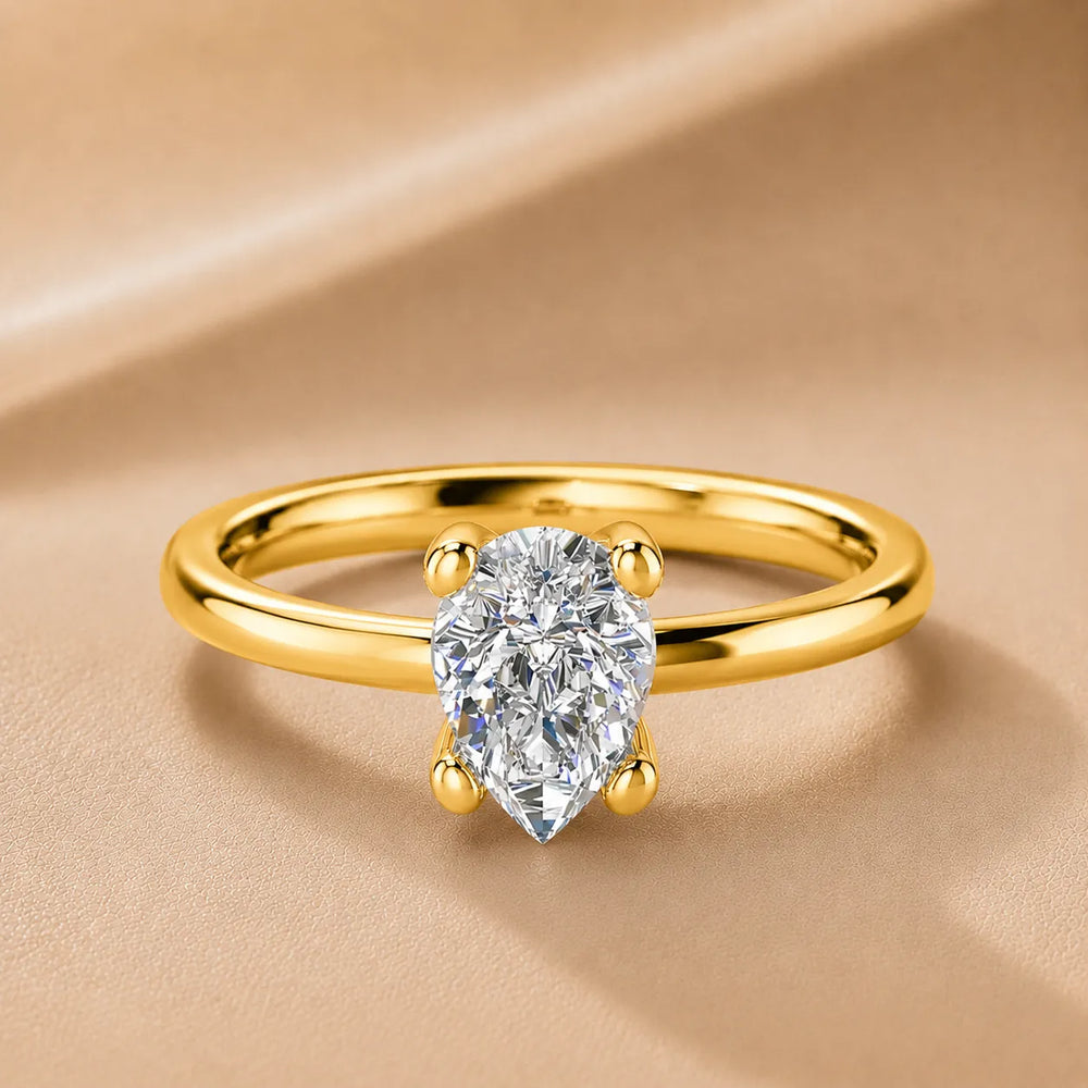 Romantic Solitaire Ring with Classic Setting
