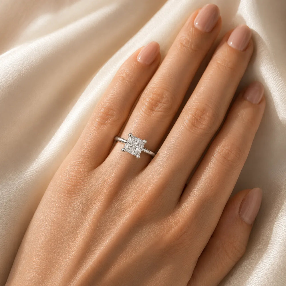Romantic Solitaire Ring with Classic Setting