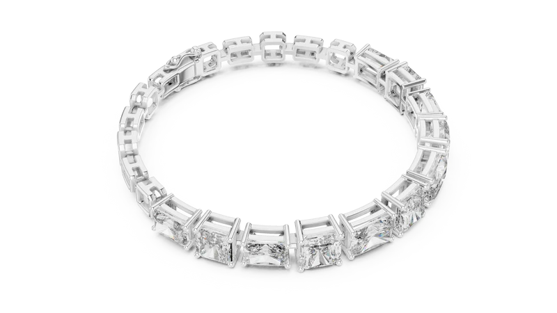 Structured Beauty, Endless Shine With Princess Cut & Emerald Cut Diamond