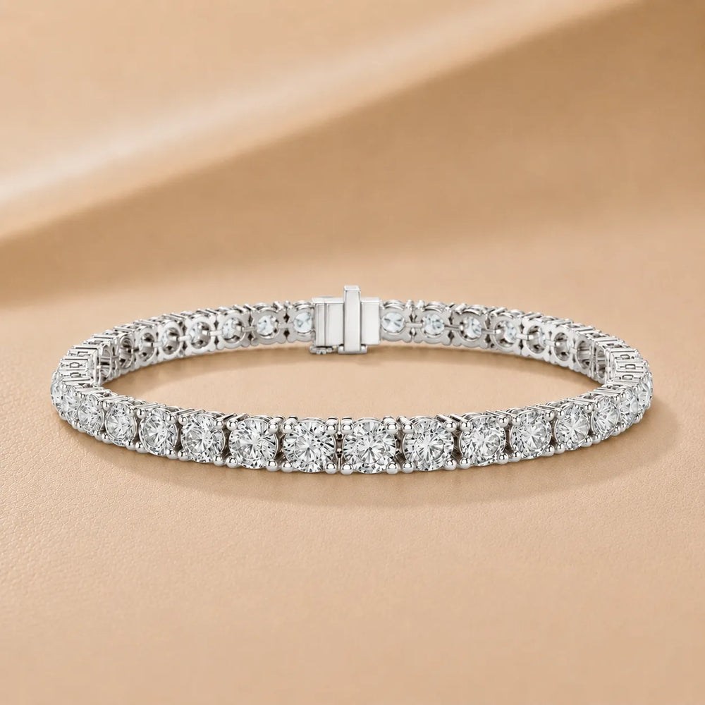 Classic Eternity Tennis Bracelet With Round Diamond