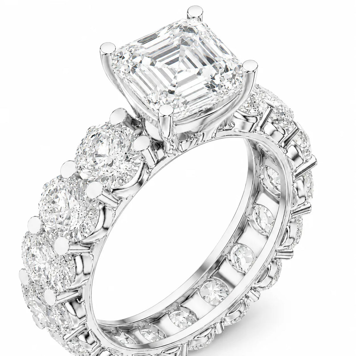 The Everlasting Grace Ring with Oval Diamond