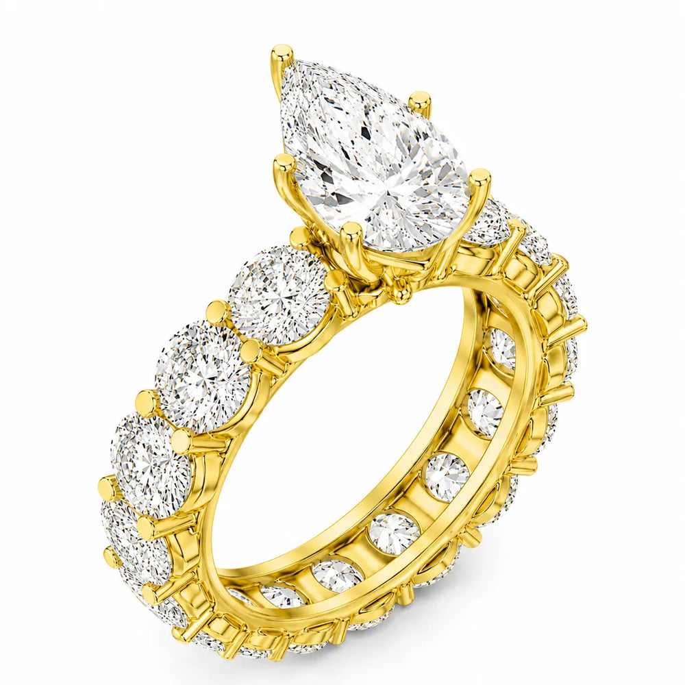 The Everlasting Grace Ring with Oval Diamond