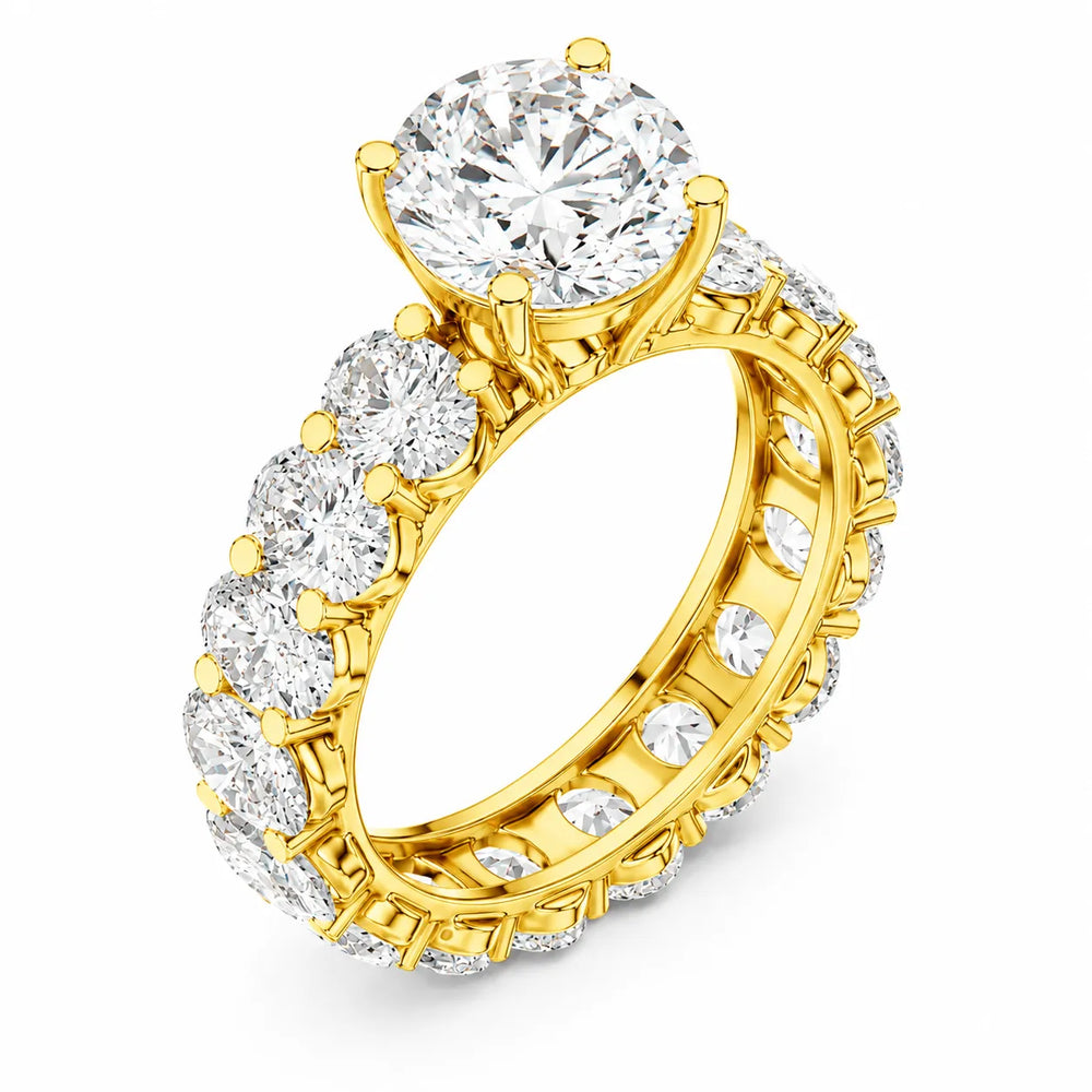 The Everlasting Grace Ring with Oval Diamond