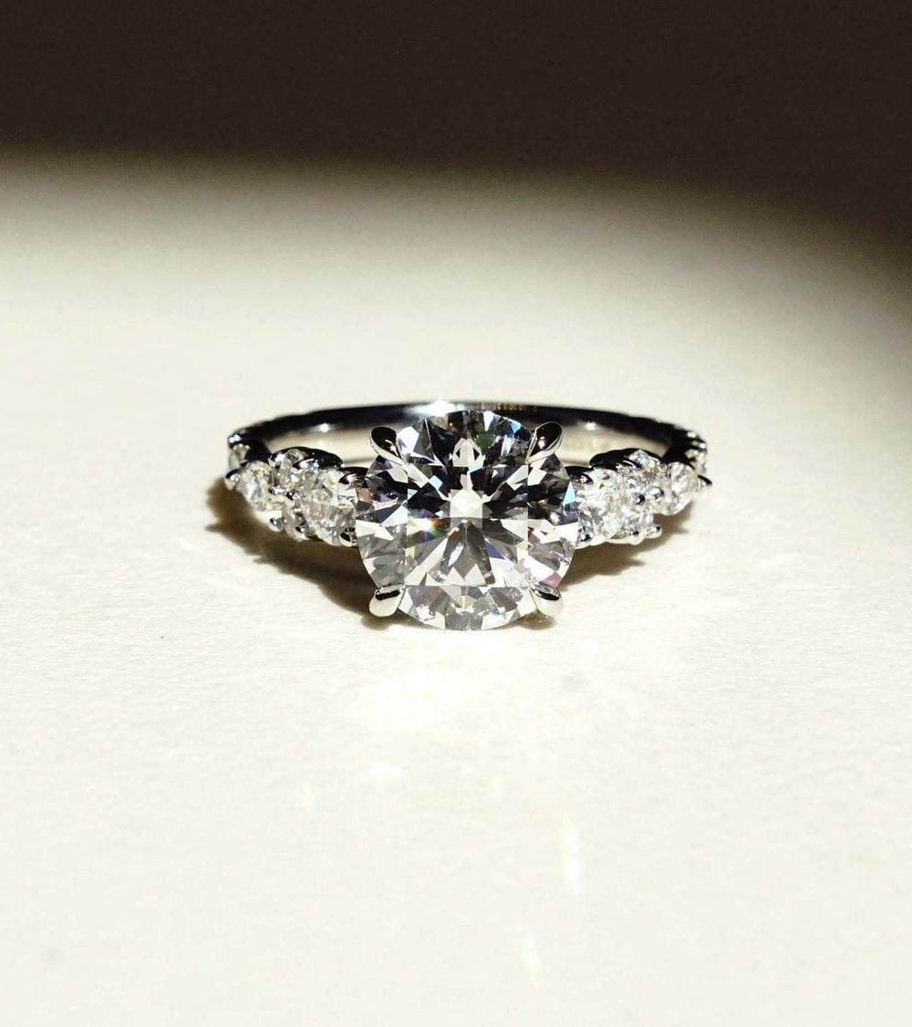 Round Brilliant Cut Labgrown Engagement Ring