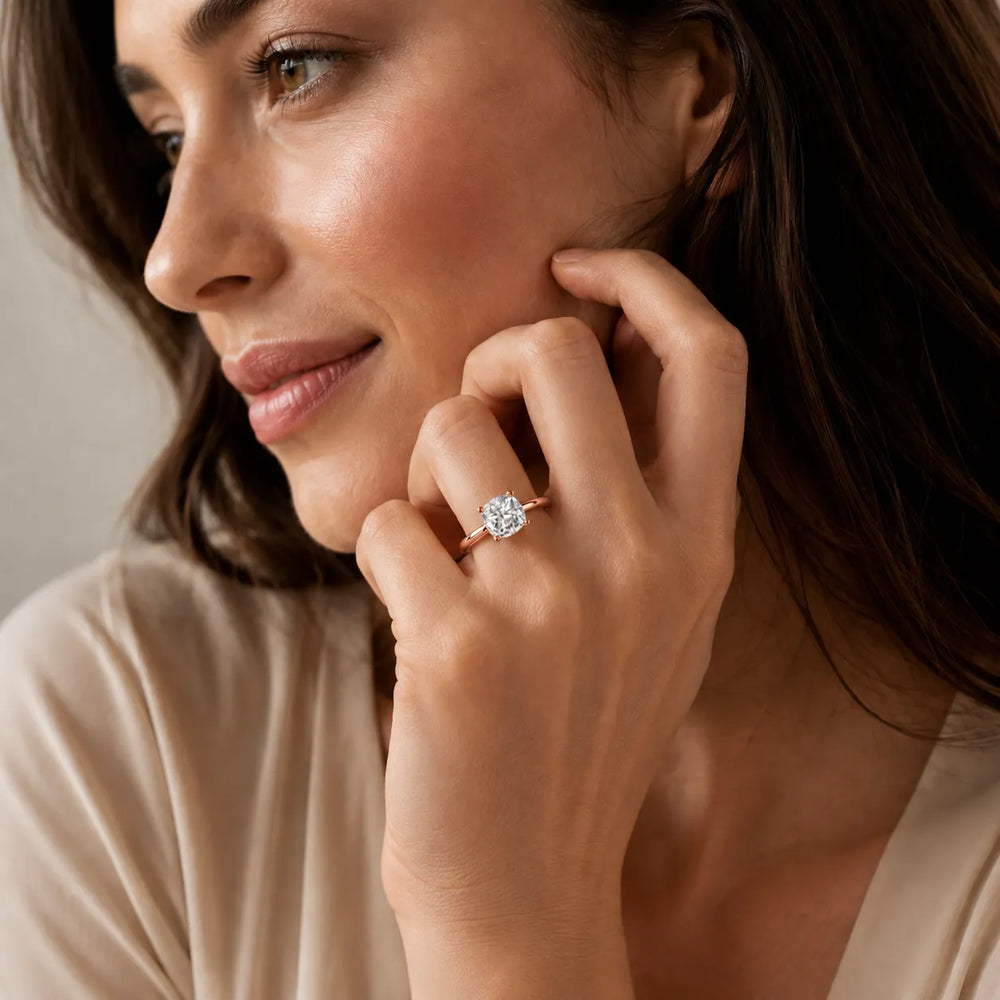 Elegant Solitaire Ring with Timeless Appeal