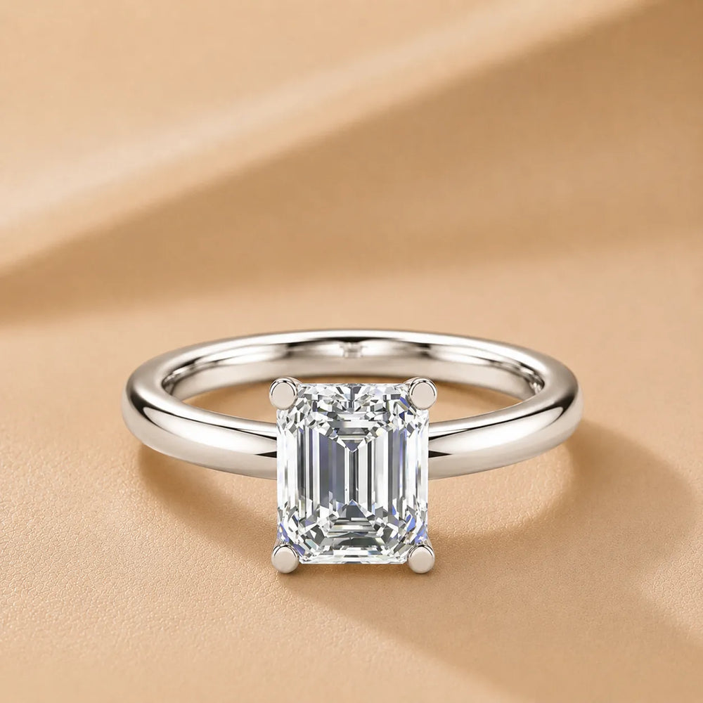 Romantic Solitaire Ring with Timeless Design
