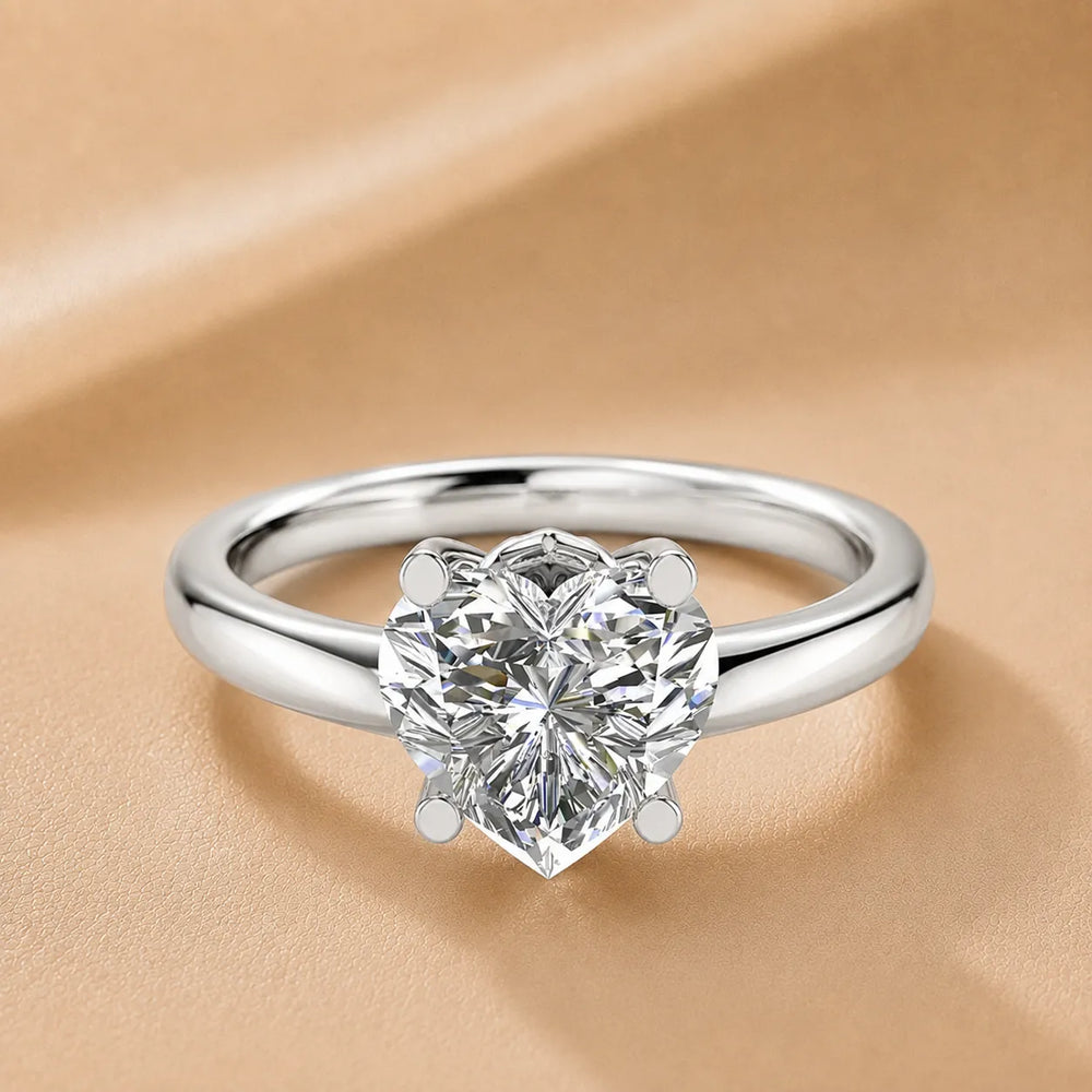 Romantic Solitaire Ring with Timeless Design