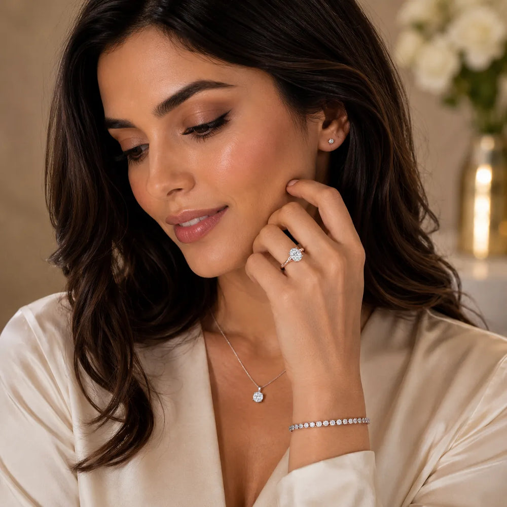 Iris Vintage Heart Diamond Engagement Ring