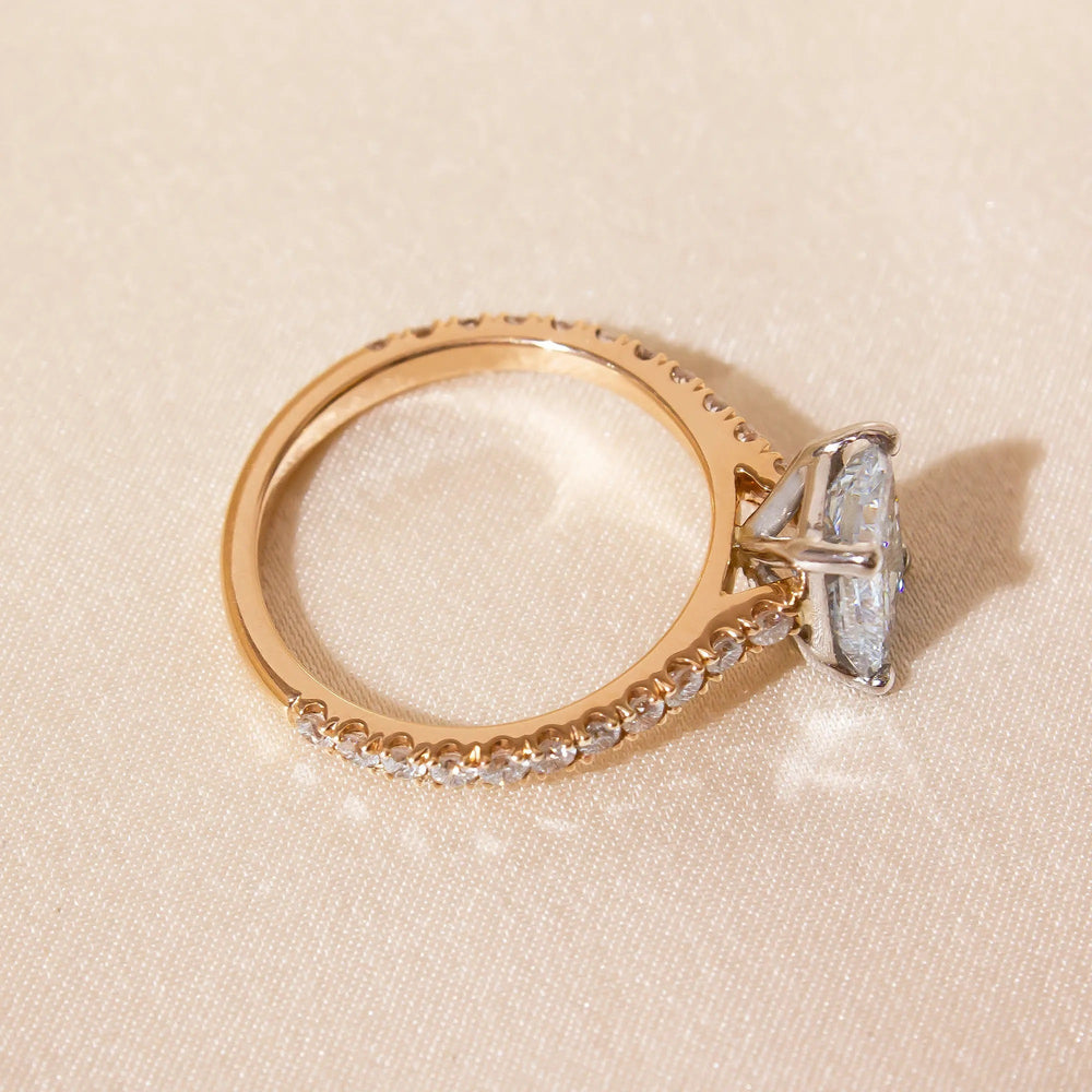 Radiant Cut Labgrown Engagement Ring