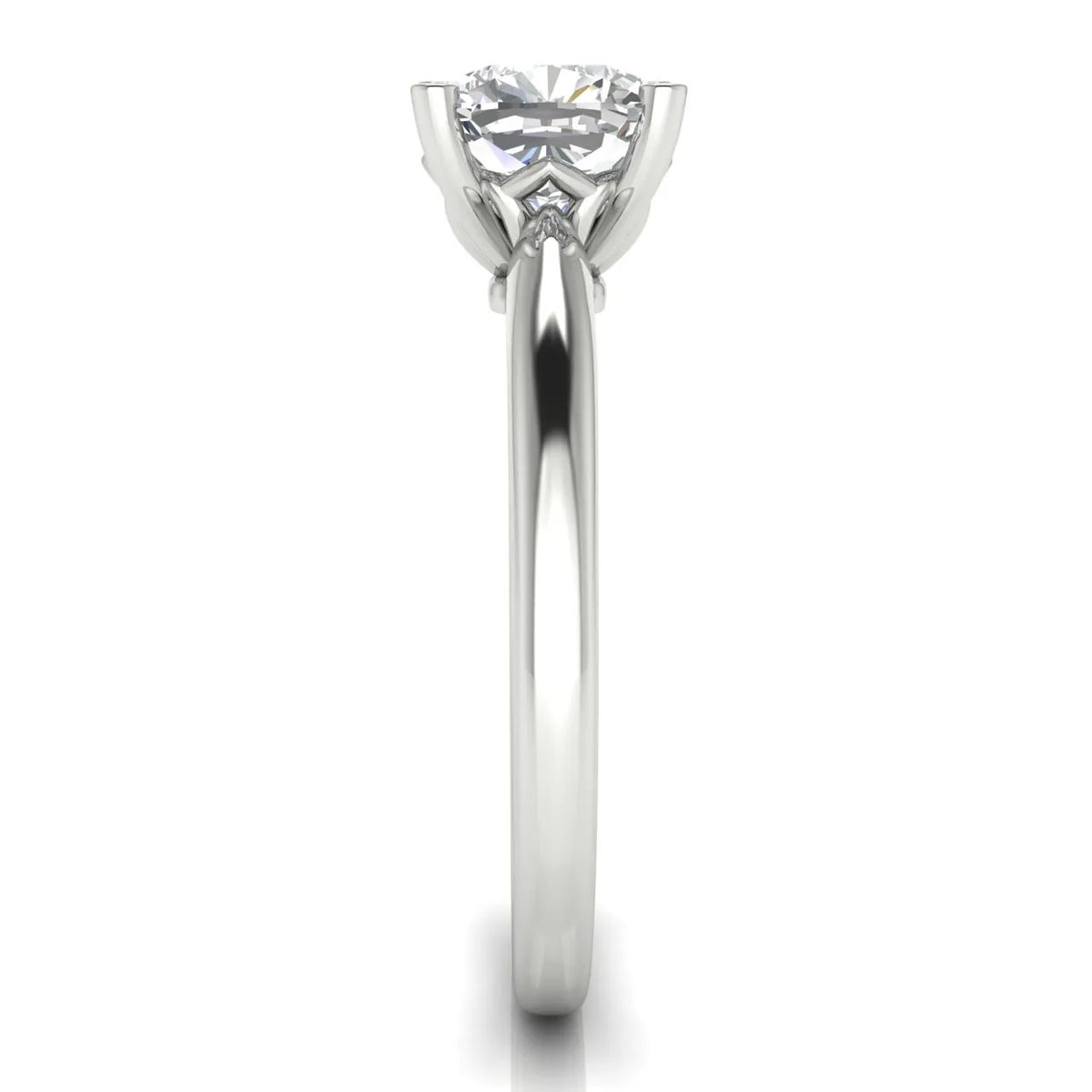 Elegant Solitaire Ring with Timeless Appeal