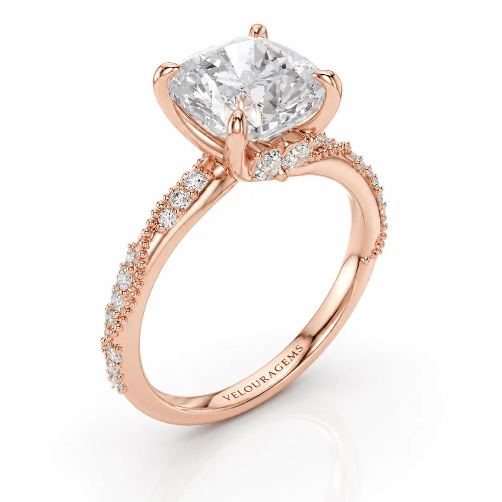 Classic Engagement Ring with Modern Luxury and Refined Beauty