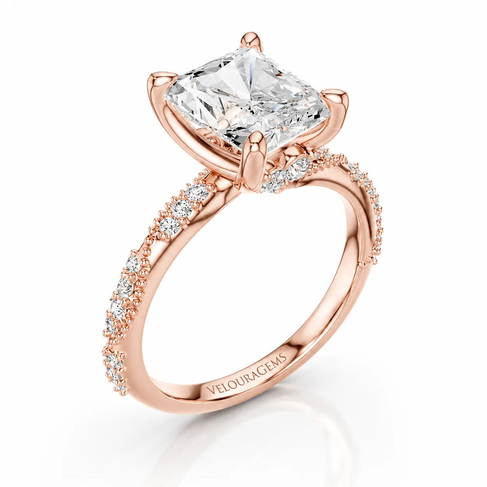 Classic Engagement Ring with Modern Luxury and Refined Beauty