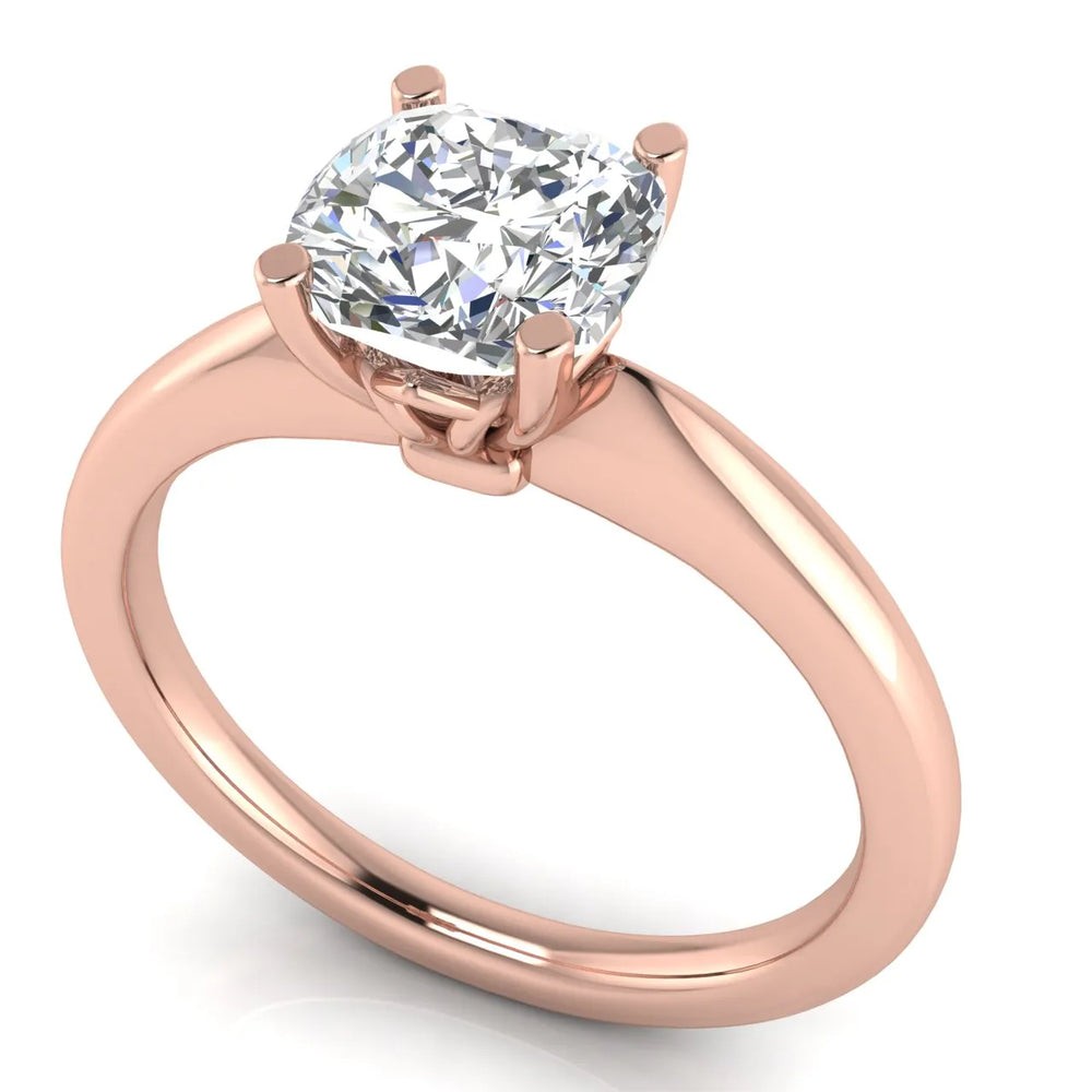 Elegant Solitaire Ring with Timeless Appeal