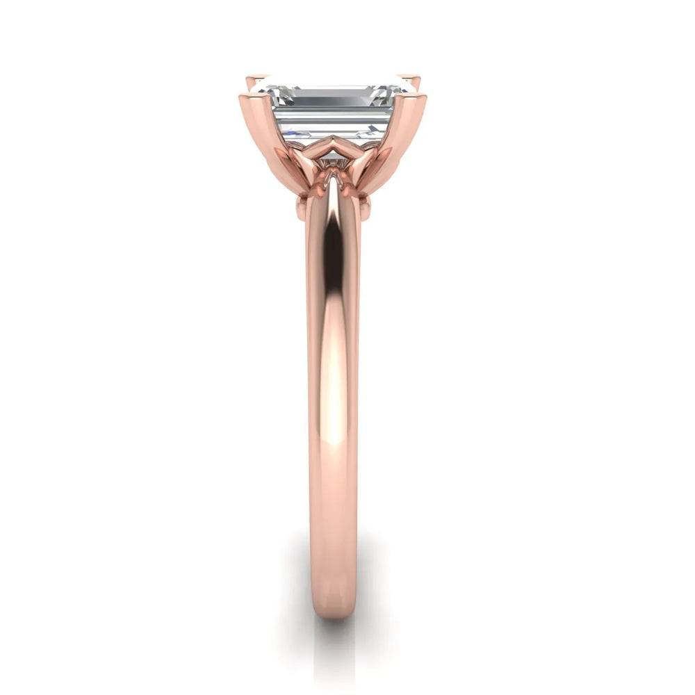 Elegant Solitaire Ring with Timeless Appeal