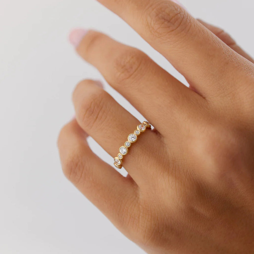 Bubble Labgrown Wedding Band