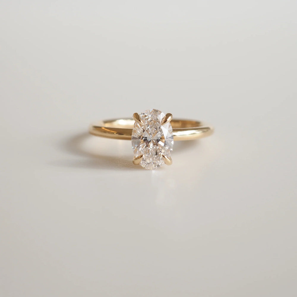 Oval Cut Labgrown Engagement Ring