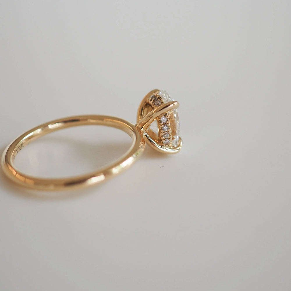 Oval Cut Labgrown Engagement Ring, Oval Cut Ring
