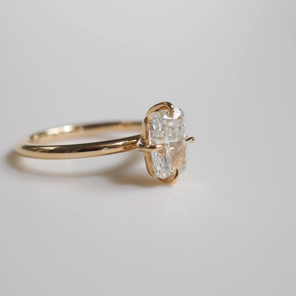 Cushion Cut Labgrown Engagement Ring