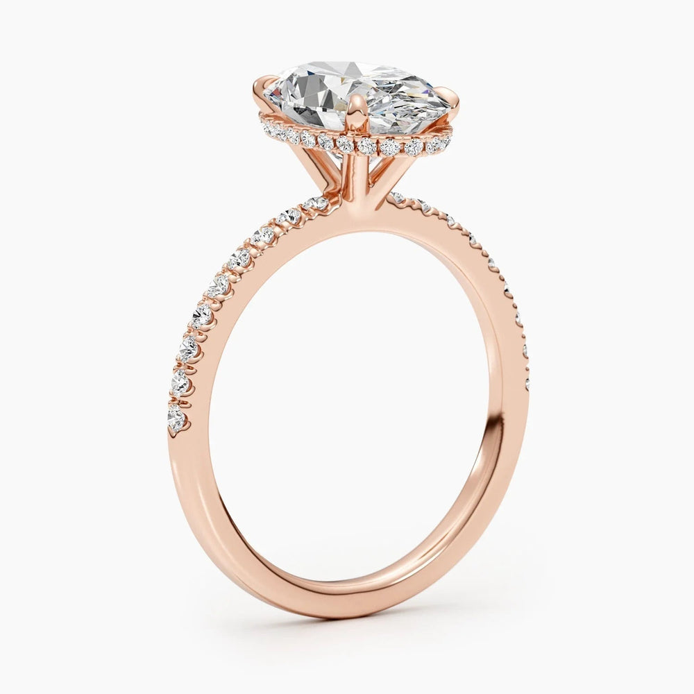 Oval Cut Labgrown Engagement Ring