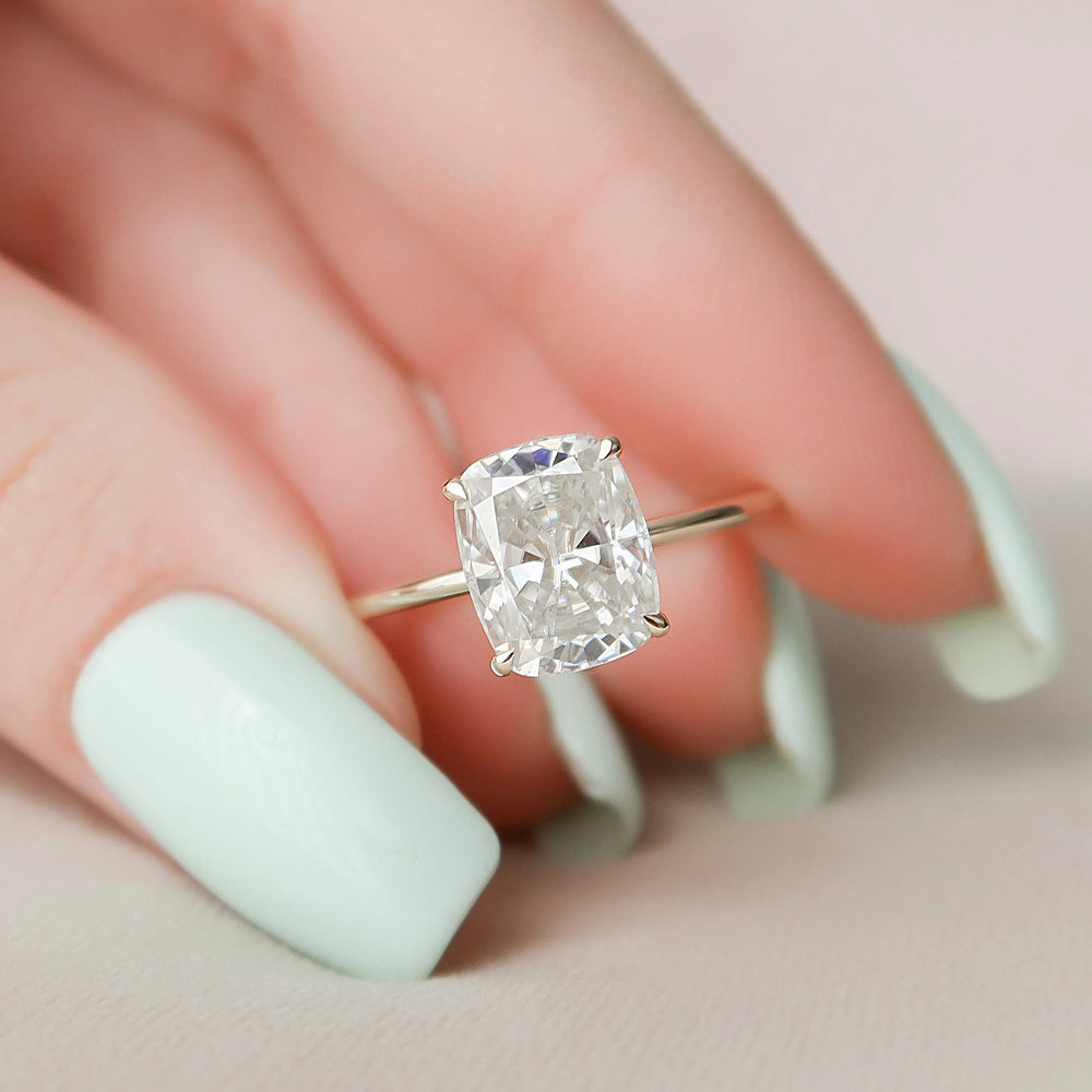 Cushion Cut Labgrown Engagement Ring