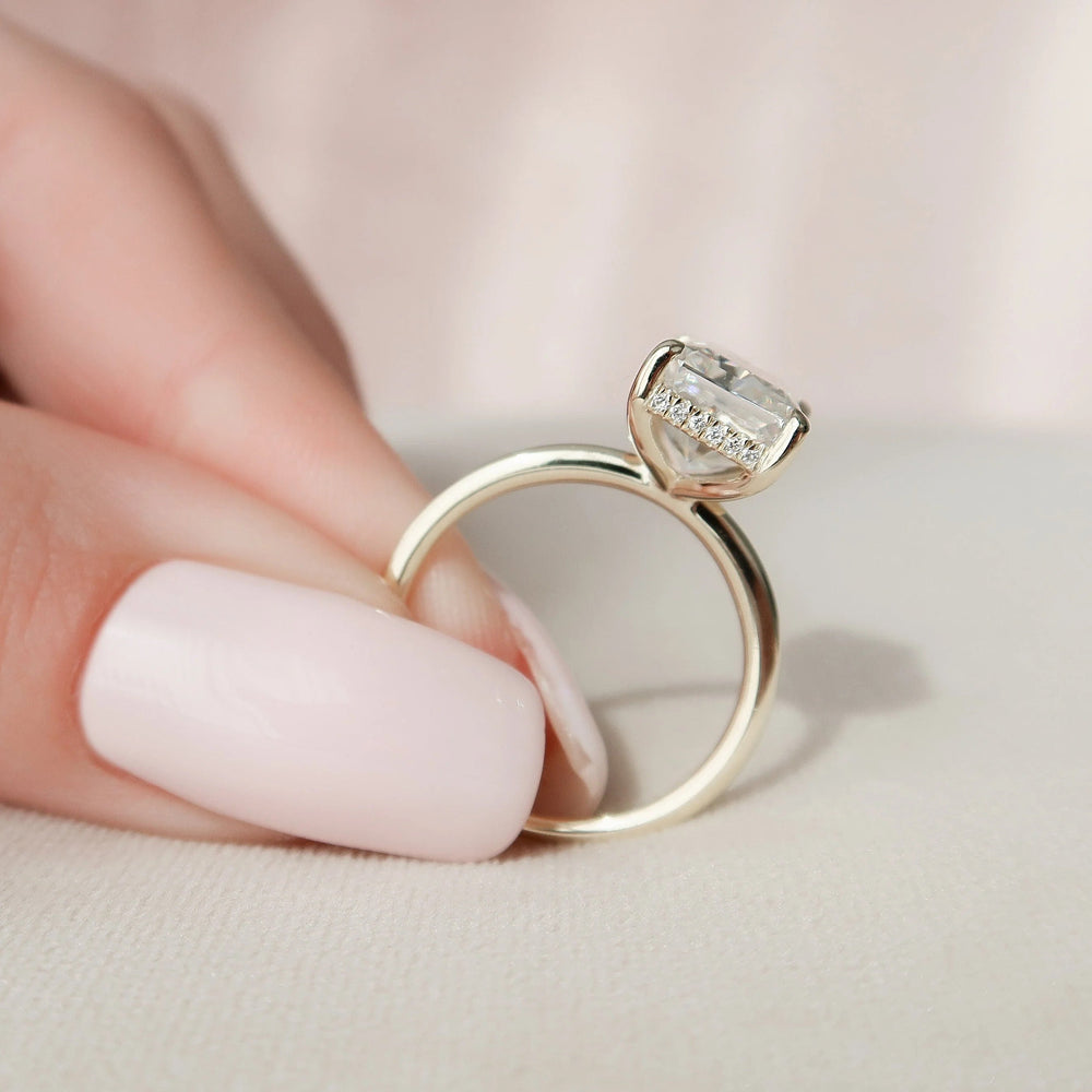 Radiant Cut Labgrown Engagement Ring