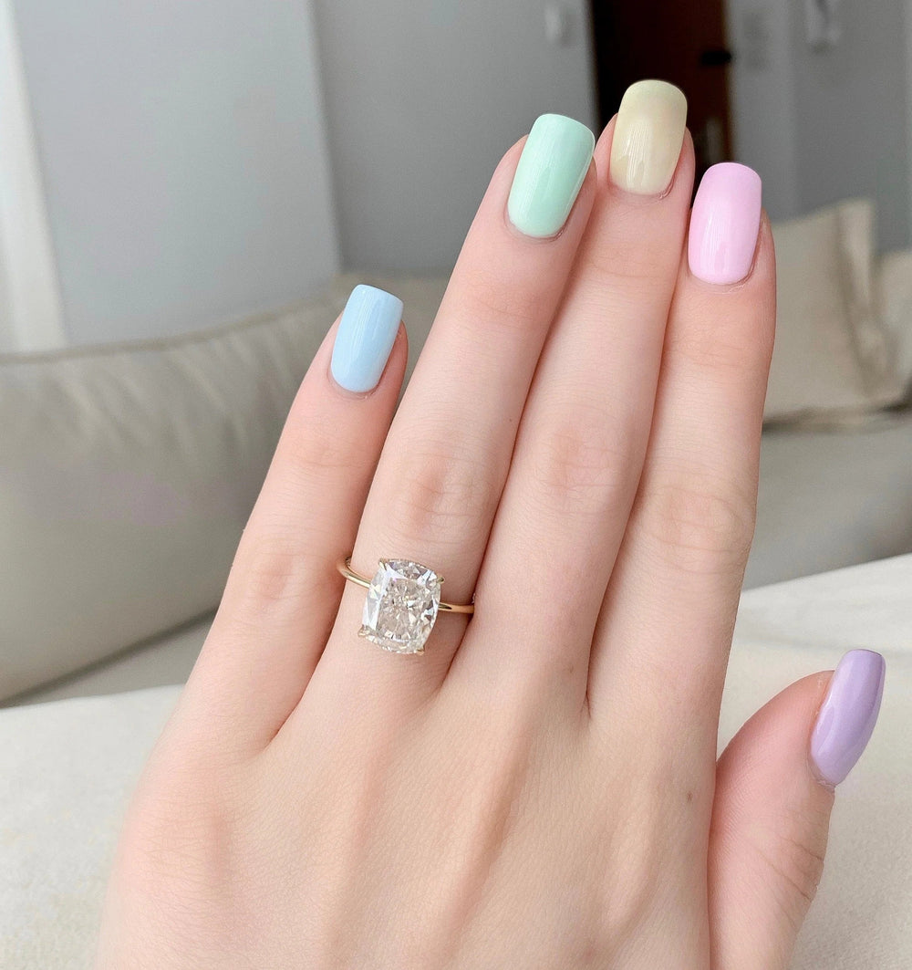 Cushion Cut Labgrown Engagement Ring