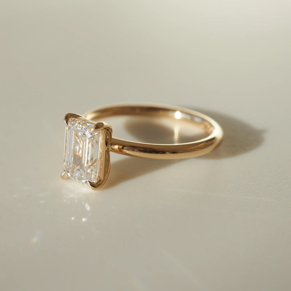 Emerald Cut Labgrown Engagement Ring