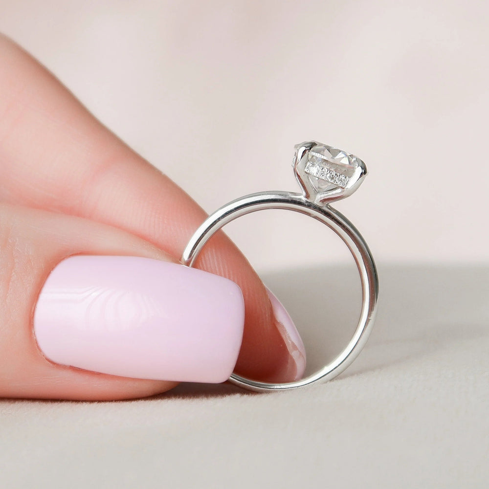 Round Brilliant Cut Labgrown Engagement Ring
