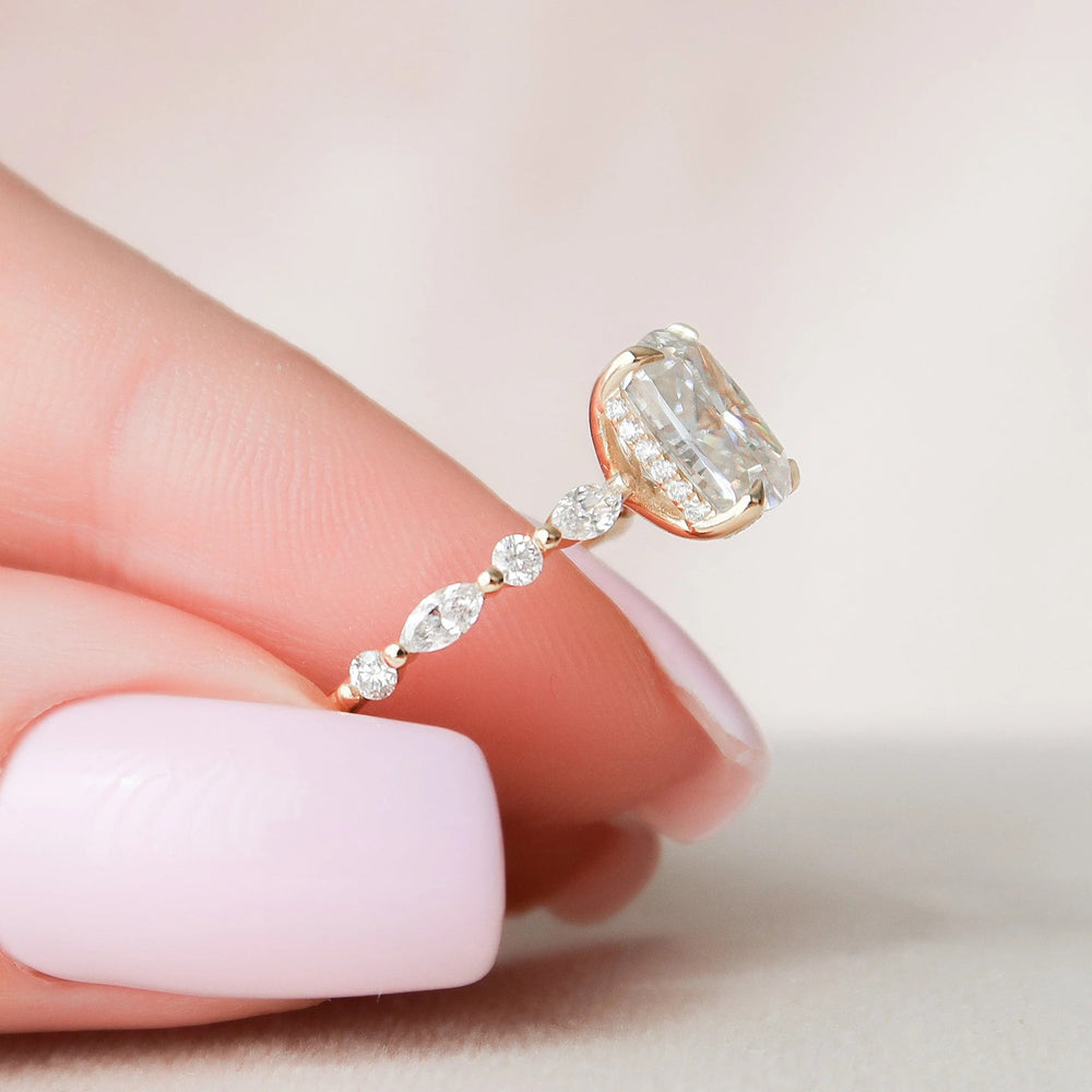 Cushion Cut Labgrown Engagement Ring
