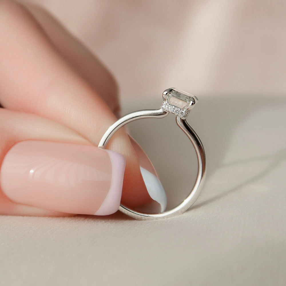 Emerald Cut Labgrown Engagement Ring