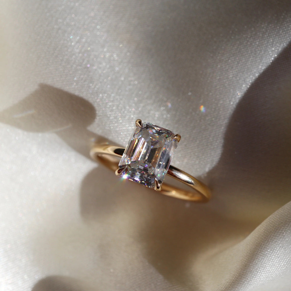 Emerald Cut Labgrown Engagement Ring