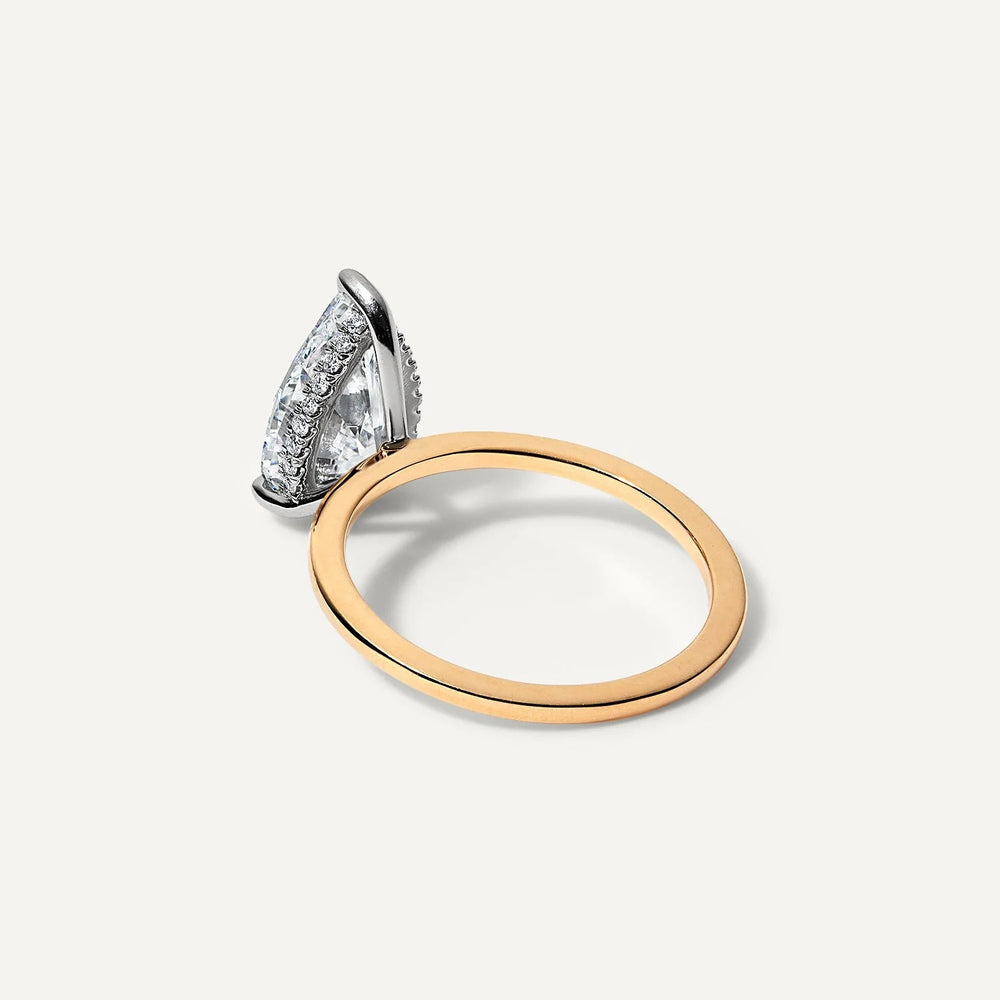 Pear Cut Labgrown Engagement Ring