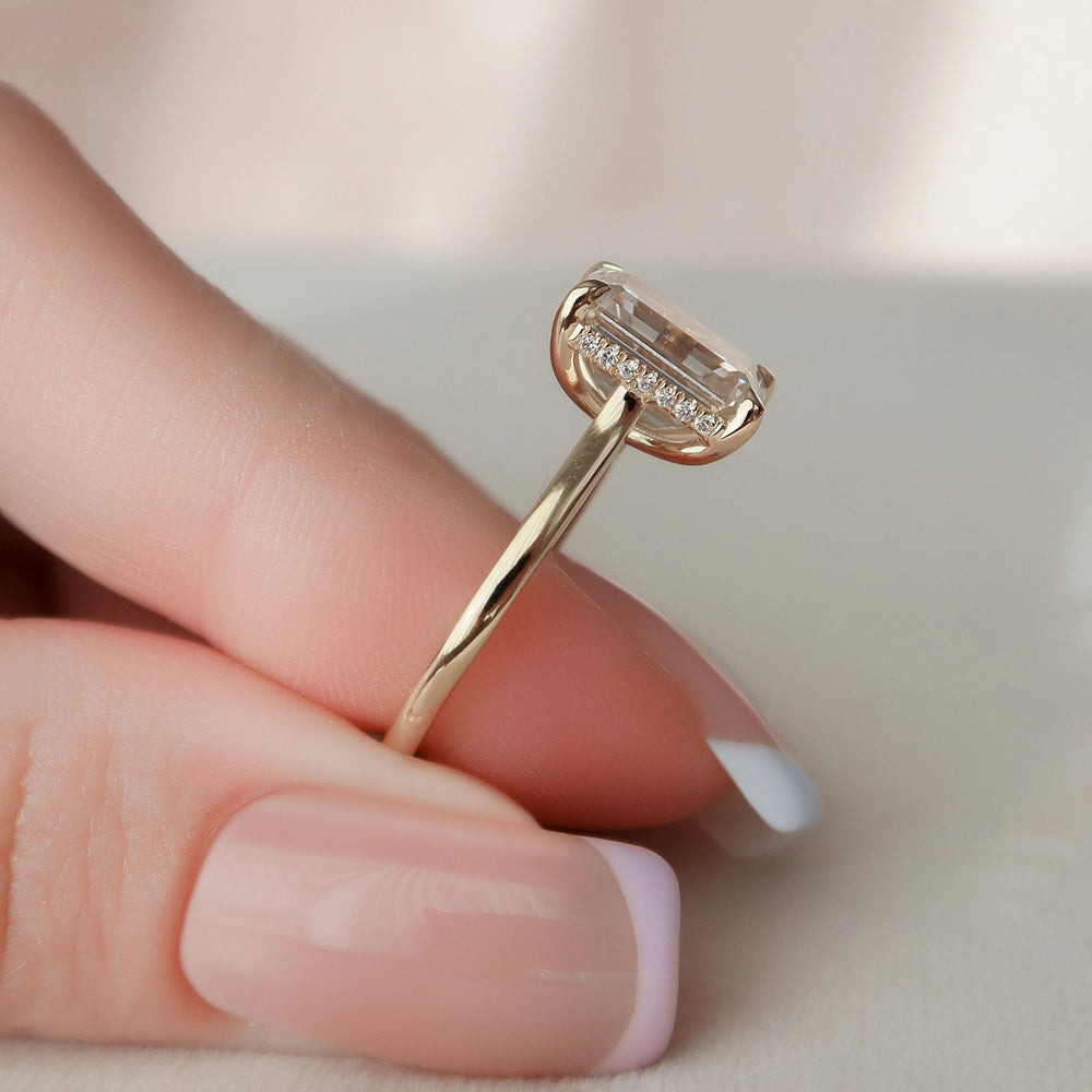 Emerald Cut Labgrown Engagement Ring