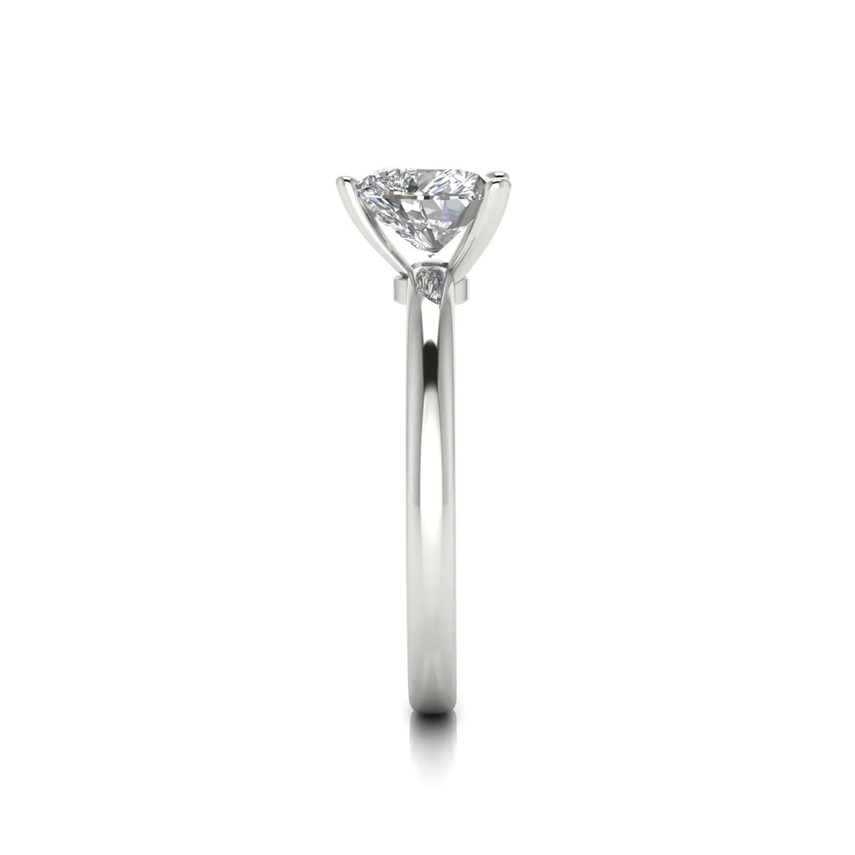 Classic Solitaire Ring with Timeless Elegance