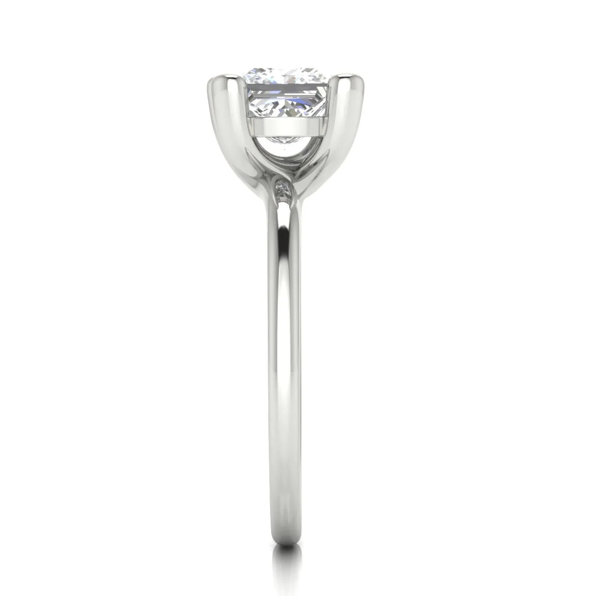 Romantic Solitaire Ring with Classic Setting