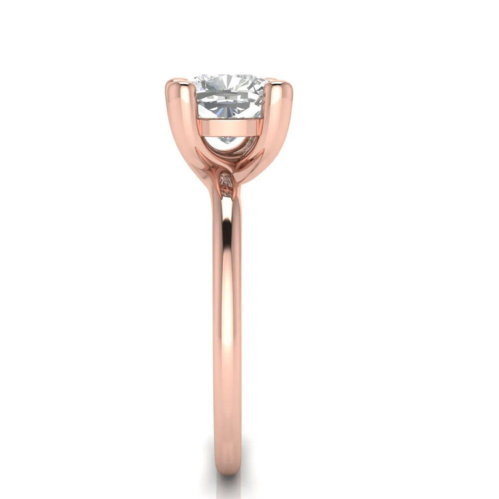 Romantic Solitaire Ring with Classic Setting