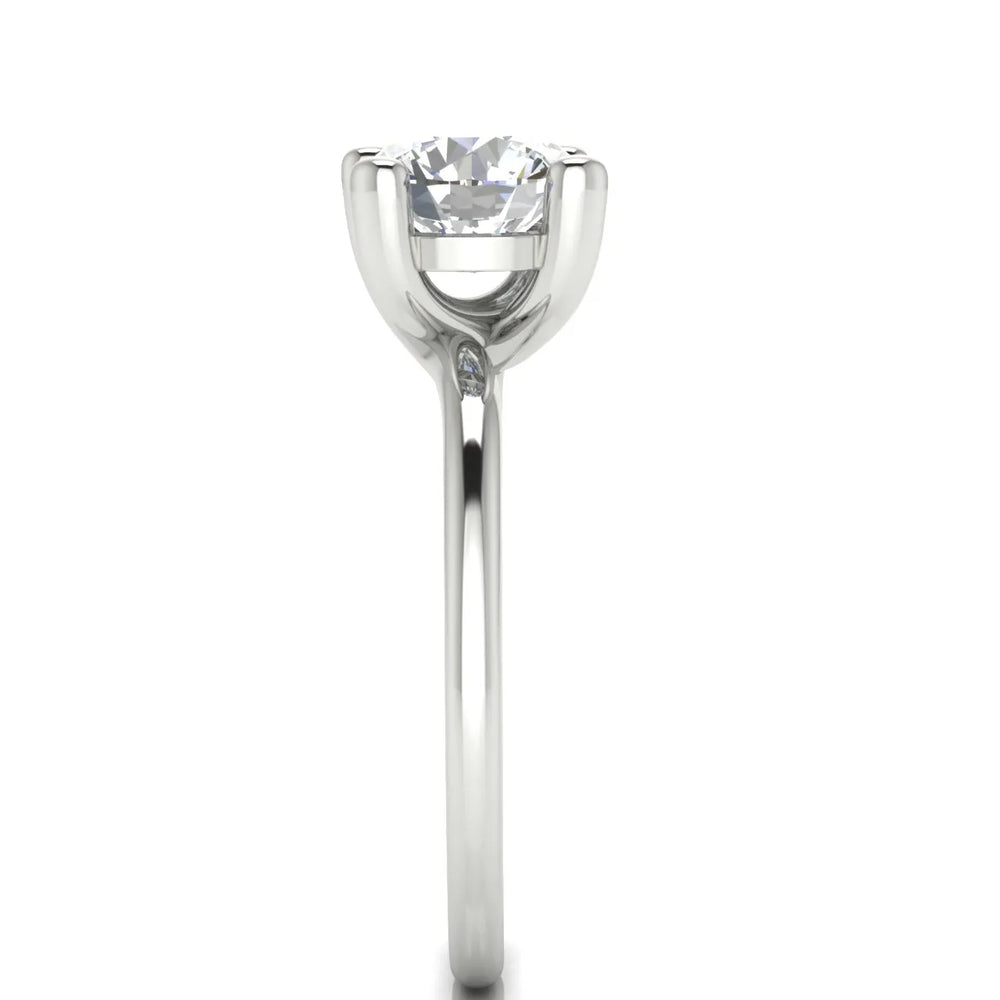 Romantic Solitaire Ring with Classic Setting